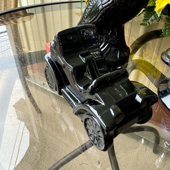 711- Four (4) Piece Collection Of Vintage Avon Glass Bottle Cologne Decanters. - Picture 10 of 11